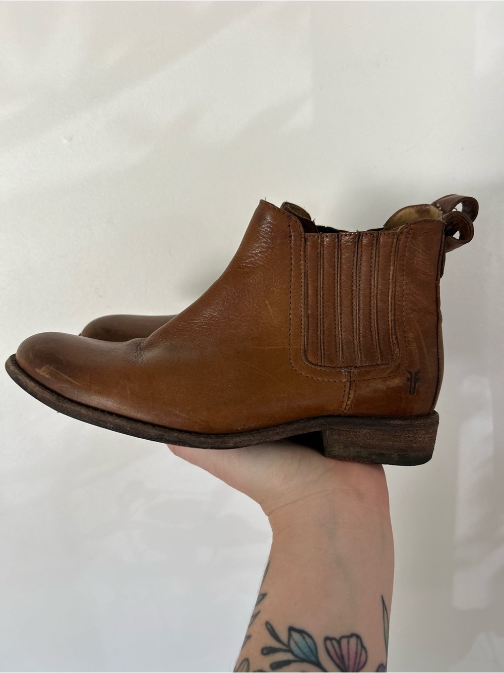 FRYE Pippa Chelsea Cognac Size 6 - Picture 3 of 7